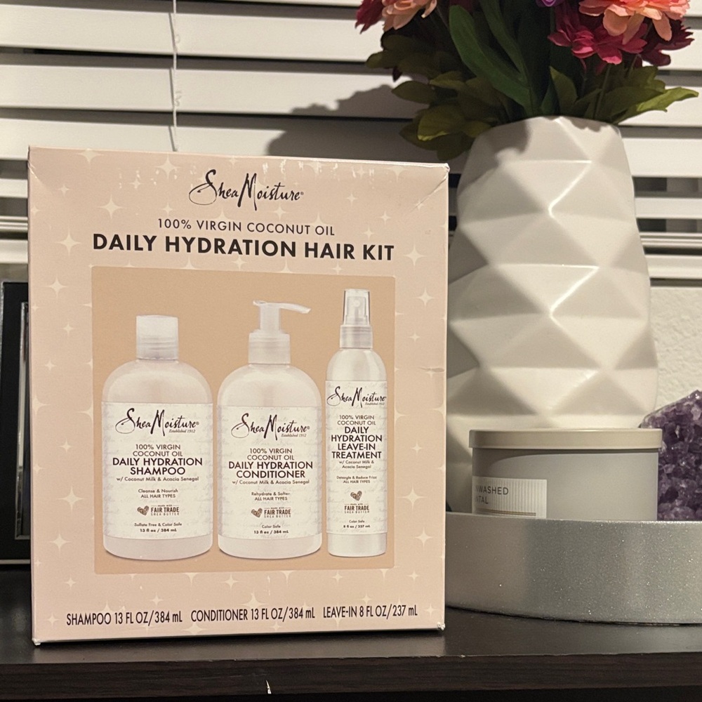 Shea Moisture Daily Hydration Hair Kit